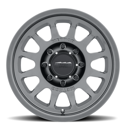 703 | Gloss Titanium