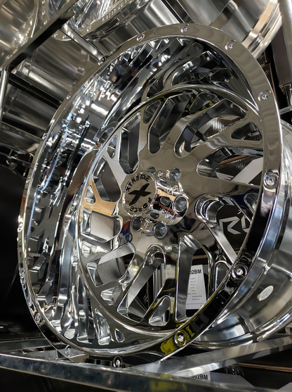 Set of 4 XF-8 22x12 -44 6x139.7 Chrome & 33x12.50R22 Kenda Klever RT KR601 GMC LEVELED